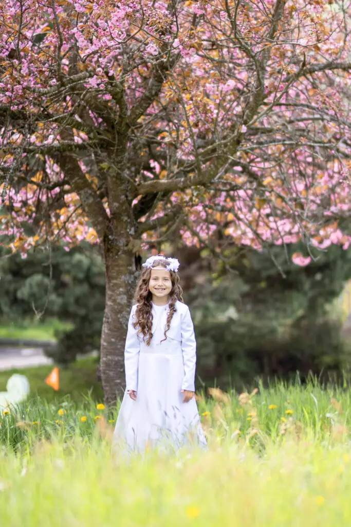 Erstkommunion-Portraitbilder-in-der-Wiese