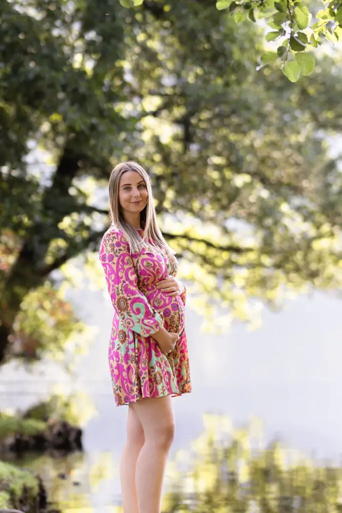 Werdende-Mama-mit-Babybauch